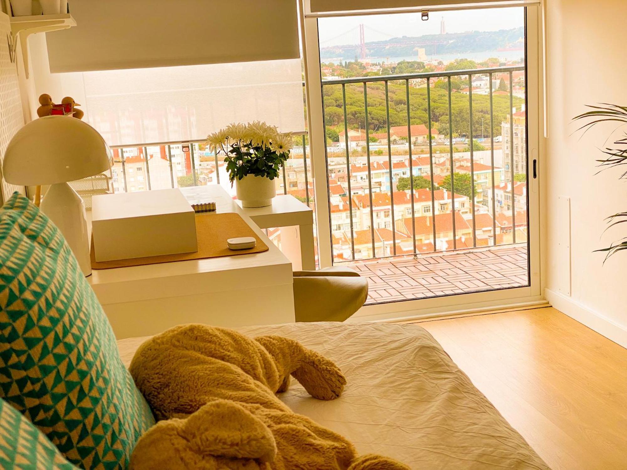 Ideally Located With Perfect Views อัลเจส ภายนอก รูปภาพ